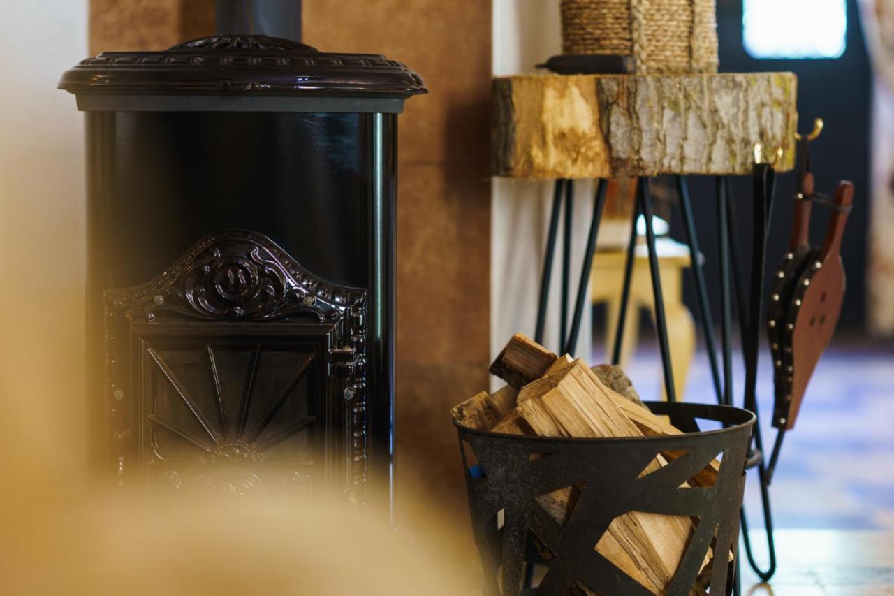 Logement Onze Chambres & Gites Raissac-d'Aude エクステリア 写真